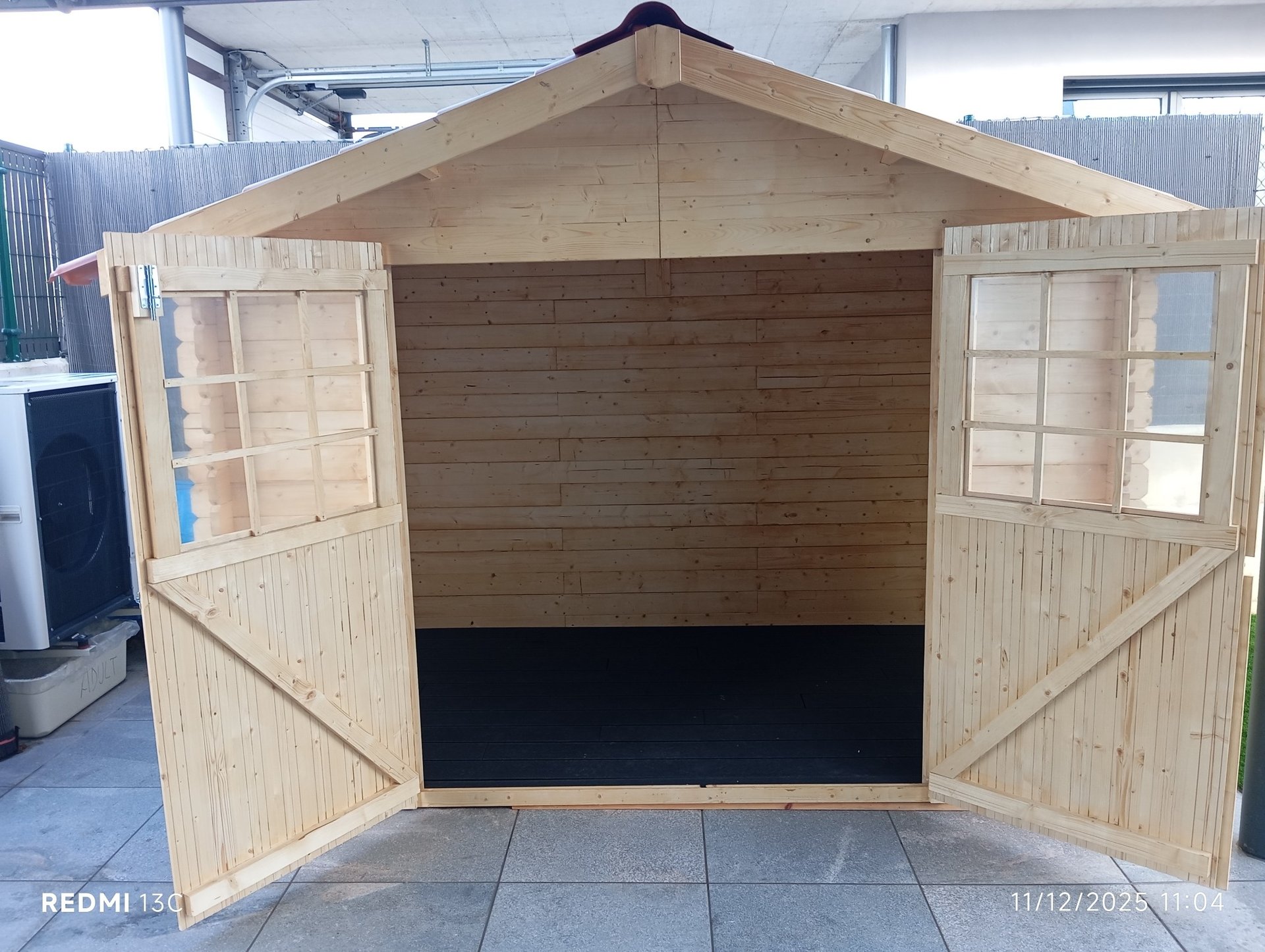 Instalación de Caseta de Madera Machihembrada - Imagen 1